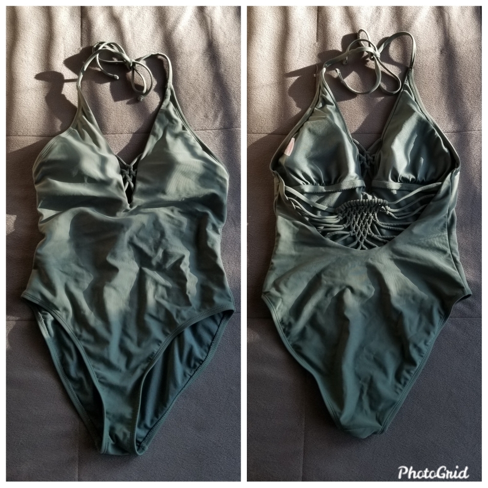 One piece swimsuit